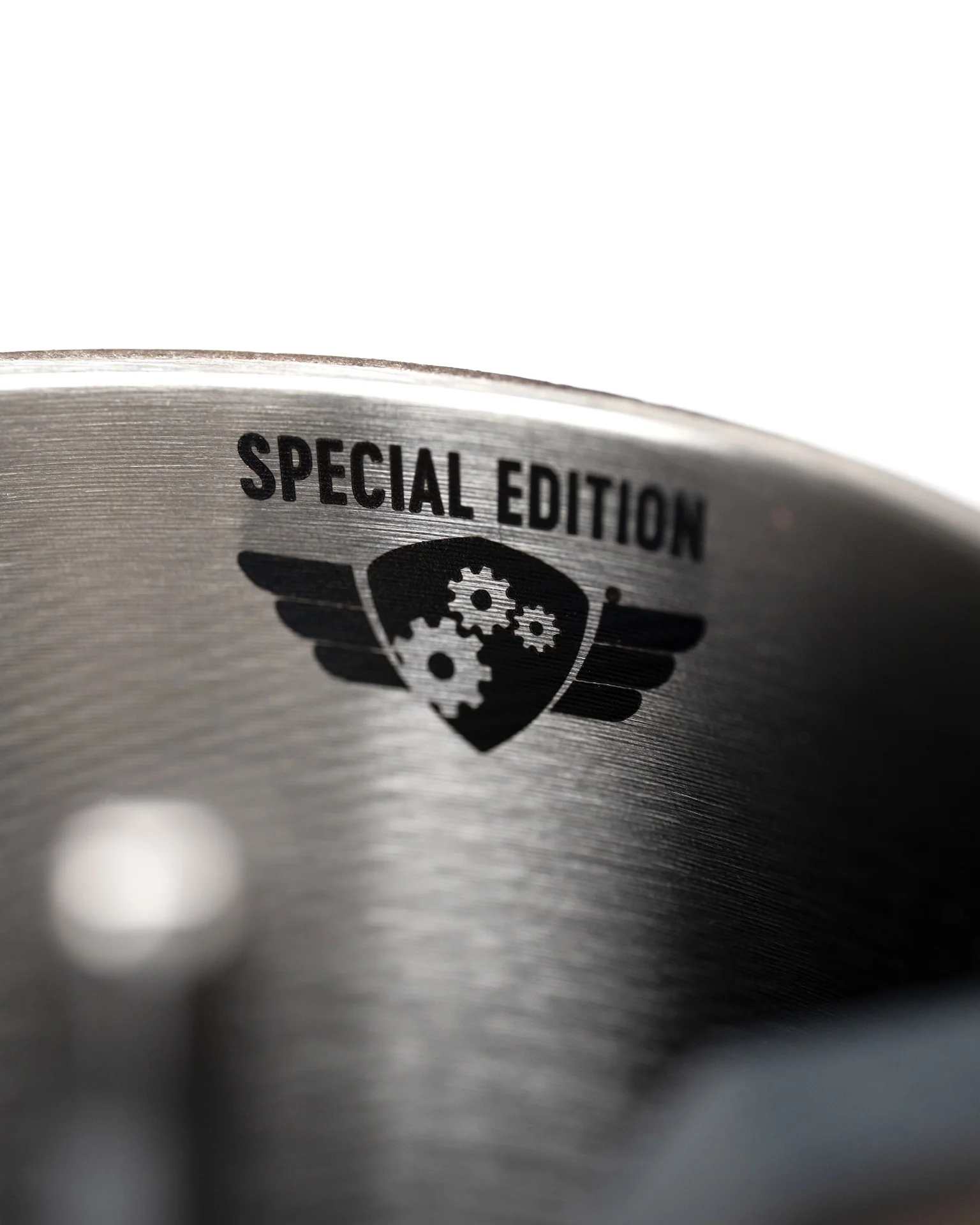 C40 Nitro Blade Vintage Oak Classic - Image 7